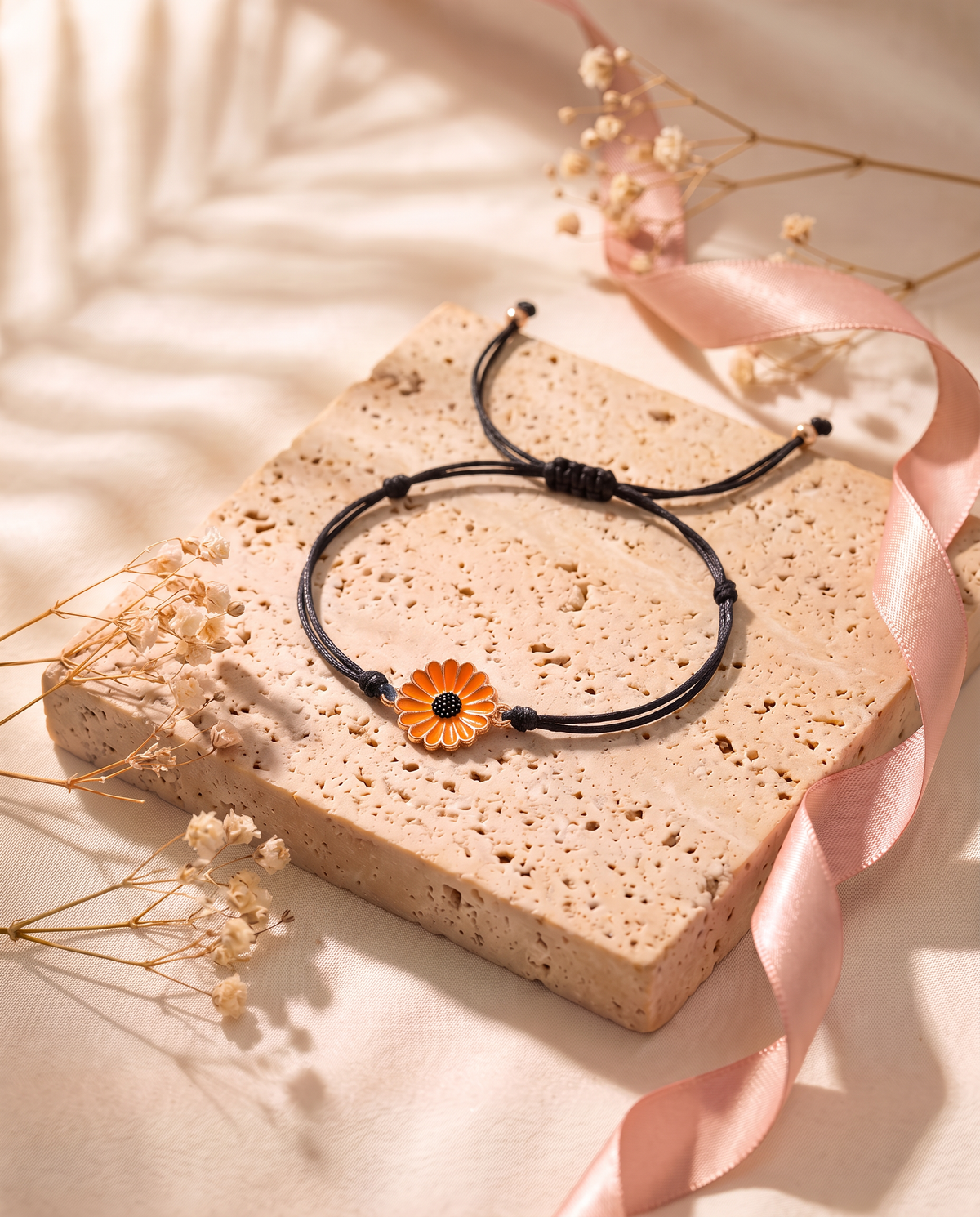 Chrysanthemum Lullaby orange daisy, black cord